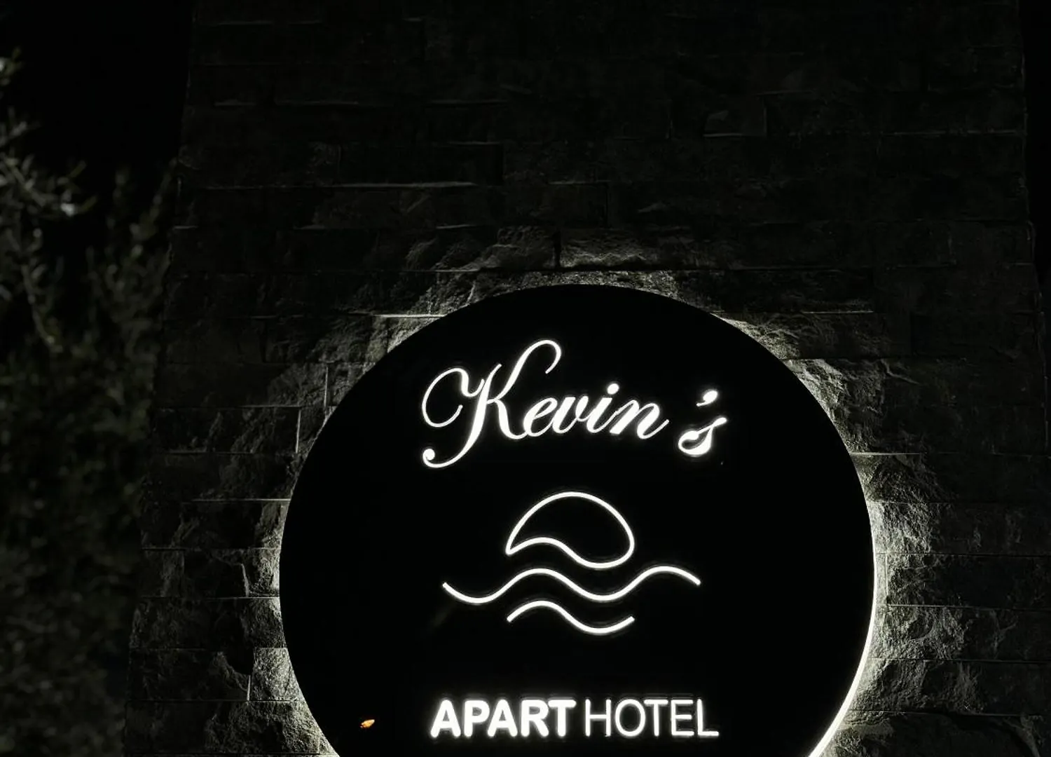 Hotel Kevin'S Aparthotel Vlore