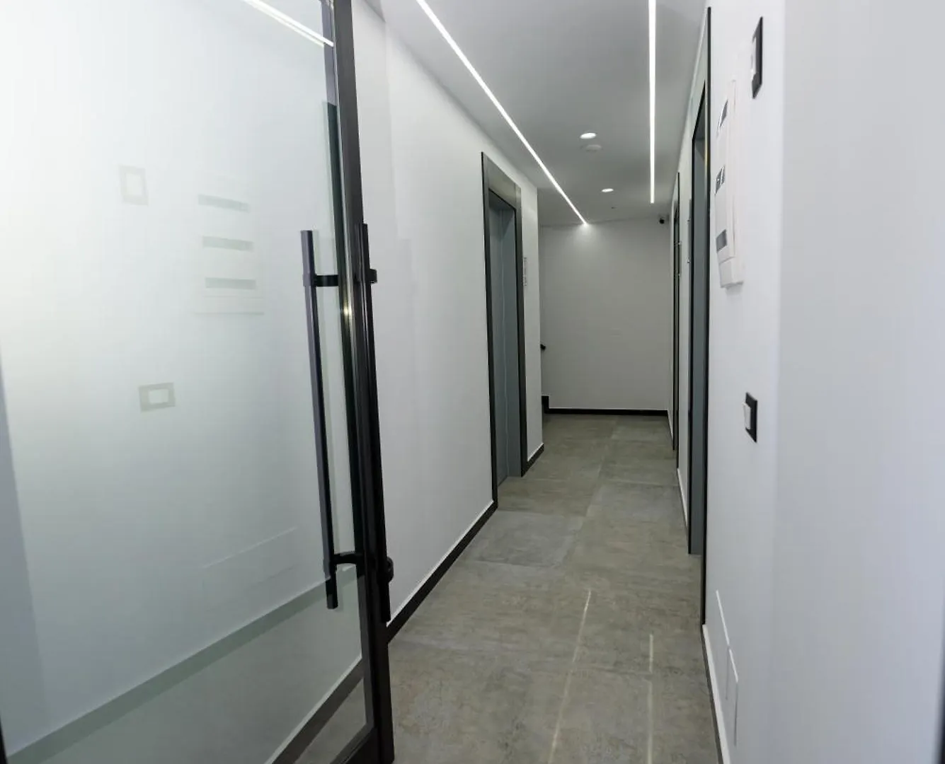 Kevin'S Aparthotel Vlore